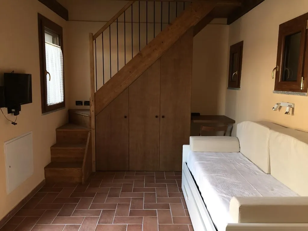 فيلا Cascina Battivacco ميلان 0*,  إيطاليا